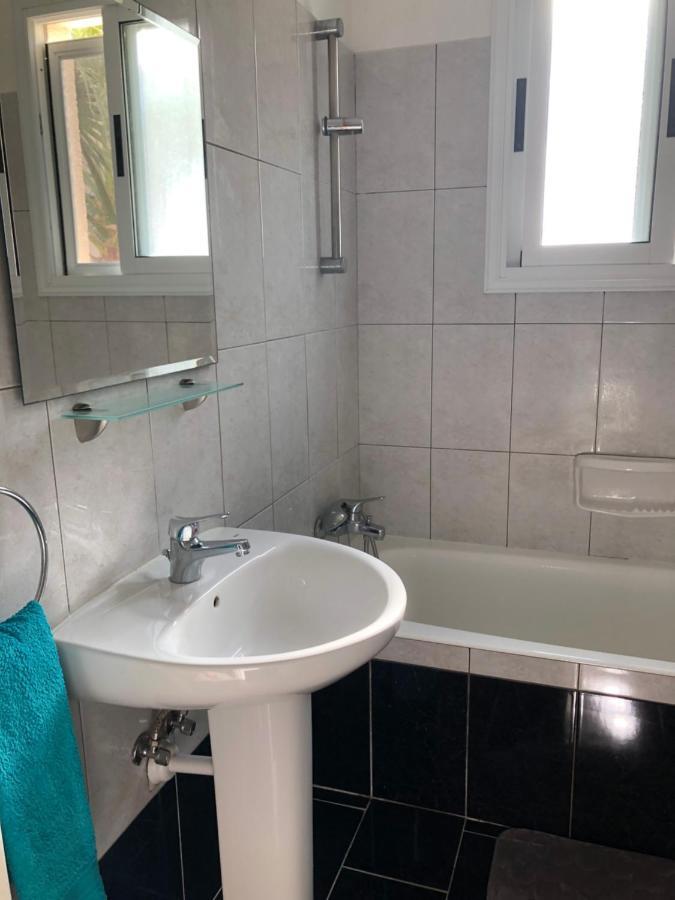 Appartement Paphos - Tala Riviera Apartmant Extérieur photo